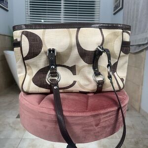 Coach Signature Tonal Gallery Tote Bag #F13810